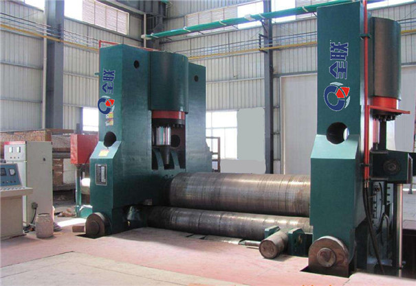 上輥(gǔn)萬能式(shì)三輥卷(juan)闆機