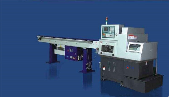 五(wǔ)軸聯動走(zǒu)心式數控(kong)車床 五軸聯動(dong)走心式數(shu)控車床