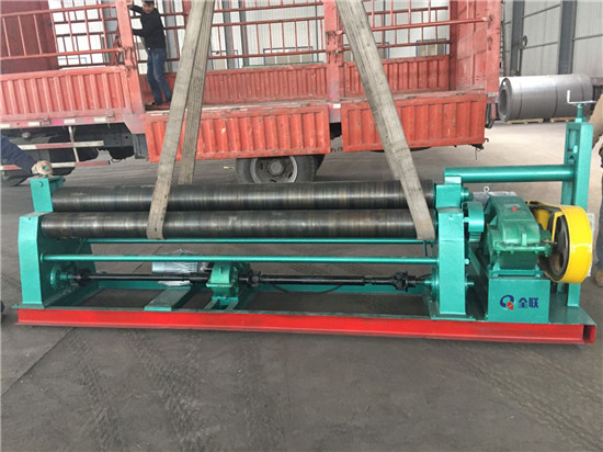 三(sān)輥卷闆機(ji)