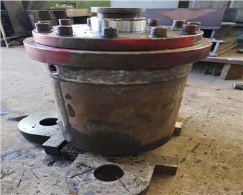 液壓油(you)缸維修改造找西(xi)安全聯機床一站(zhan)式服務